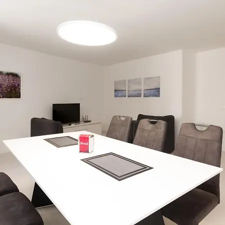 Premium Tartini By Locap Group * Piran