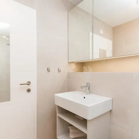Premium Tartini By Locap Group Apartment *